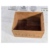 Yeast Foam Wooden Box from the Northwestern Yeast Co., Chicago, IL. about 9" Long Yeast Foam Wooden Box from the Northwestern Yeast Co., Chicago, IL. about 9" Long