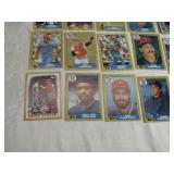 1987 Topps Minnesota Twins Baseball Cards Featuring Kirby Puckett, Kent Hrbek, and Bert Blyleven 1987 Topps Minnesota Twins Baseball Cards Featuring Kirby Puckett, Kent Hrbek, and Bert Blyleven