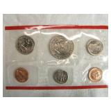 United States Mint 1989 Uncirculated Coin Set with D and P Mint Marks United States Mint 1989 Uncirculated Coin Set with D and P Mint Marks