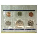 United States Mint 1990 Uncirculated Coin Set with D and P Mint Marks United States Mint 1990 Uncirculated Coin Set with D and P Mint Marks
