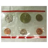 United States Mint 1988 Uncirculated Coin Set United States Mint 1988 Uncirculated Coin Set