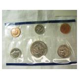 United States Mint 1988 Uncirculated Coin Set United States Mint 1988 Uncirculated Coin Set