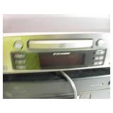JVC XL-MC301 Compact Disc Automatic Changer with Remote capable of holding 100+1 discs. JVC XL-MC301 Compact Disc Automatic Changer with Remote capable of holding 100+1 discs.