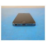 Apple iPhone 5s A1533 // 16GB of storage // Cellular Carrier Unlocked // Includes Charging Cable // Light scratches on screen