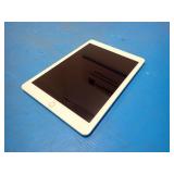 Apple iPad 5th Gen A1822 // 128GB of storage // WIFI Only // Includes Charging Cable