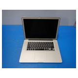 Apple MacBookPro 9,1 A1286 // INTEL CORE I7-3615QM 1.2 Ghz // 16GB DDR3 RAM // 250GB HD // 15.4" screen with 1680 x 1050 Resolution // Includes IOS and power adapter