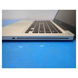 Apple MacBookPro 9,2 A1278 // INTEL CORE I7-3520M 2.9 Ghz // 8GB DDR3 RAM // NO HDs // NO IOS // 13.3" screen with 1280 x 800 Resolution // Includes power adapter // Missing "g" key on keyboard