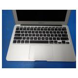 Apple MacBook Air 5,1 A1465 // INTEL CORE I7-3667U 2 Ghz // 8GB DDR3 RAM // 251GB HD // 11.6" screen with 1366 x 768 Resolution // Includes IOS and power adapter