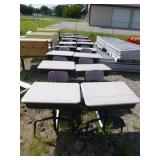 18 School Desks