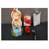 Kitchen gadgets egg rings, burger p...