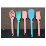 Mixed Silicone Utensils...