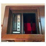 Vintage Magnovox Record Player Stereo Console Cabinet