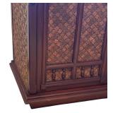 Vintage Magnovox Record Player Stereo Console Cabinet