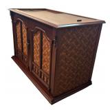 Vintage Magnovox Record Player Stereo Console Cabinet