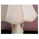 Vintage Cream Table Lamp