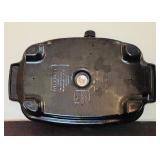 West Bend 5 - 6 QT Slow Cooker and The Crockery Cooker 3 - 3 1/2 QT