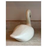 Pretty Swan Decorative Figurine