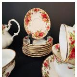 Royal Albert Old Country Roses Collection Bone China Tea Service