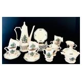 Nikko Classic Collection Christmas Tree China Tea Set