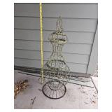 Décor Outdoor Wire Obelisk