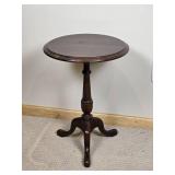 Mahogany Tri Foot Round Pedestal Side Table