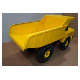Vintage Tonka Mighty Dump Truck Vintage Tonka Mighty Dump Truck