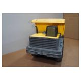 Tonka Mighty Dump Truck Tonka Mighty Dump Truck