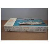 Scientific Robert E Lee Mississippi Steamboat Wood Ship Model Scientific Robert E Lee Mississippi Steamboat Wood Ship Model