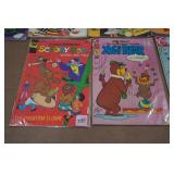 Assorted Vintage Comic Books - Scooby-Doo, Yogi Bear, Tom & Jerry Assorted Vintage Comic Books - Scooby-Doo, Yogi Bear, Tom & Jerry