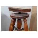 *2* Vintage Claw & Ball Foot Stools *2* Vintage Claw & Ball Foot Stools
