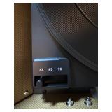 Crosley CR89 Stack-O-Matic Traveler Portable Turntable with Case Crosley CR89 Stack-O-Matic Traveler Portable Turntable with Case