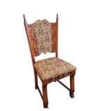 Antique Dining Table with 4 Upholstered Chairs and 12 Inch Leaf Antique Dining Table with 4 Upholstered Chairs and 12 Inch Leaf