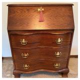 Jasper Cabinet Company Petite Oak Secretary Desk with Key Jasper Cabinet Company Petite Oak Secretary Desk with Key