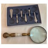 Vintage Brass Magnifying Glass and Set of 5 Decorative Mini Magnifiers Vintage Brass Magnifying Glass and Set of 5 Decorative Mini Magnifiers