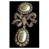Metropolitan Museum Faux Pearl and Cubic Zirconia Bow Brooch Metropolitan Museum Faux Pearl and Cubic Zirconia Bow Brooch