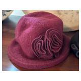 Collection of Vintage-Style Ladies Hats and Fascinators with Decorative Hat Boxes Collection of Vintage-Style Ladies Hats and Fascinators with Decorative Hat Boxes