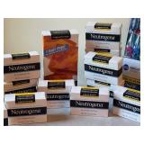 Lot of 12 Neutrogena Transparent Facial Bars and 10 Assorted New Toothbrushes Lot of 12 Neutrogena Transparent Facial Bars and 10 Assorted New Toothbrushes