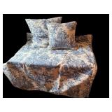 Waverly Toile Duvet Cover Set with Coordinating Pillows 86 x 80 Inches Waverly Toile Duvet Cover Set with Coordinating Pillows 86 x 80 Inches