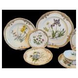 Spode Stafford Flowers Fine Bone China 7-Piece Place Setting Spode Stafford Flowers Fine Bone China 7-Piece Place Setting