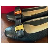 Salvatore Ferragamo Black Lizard Print Bow Heels Size 6.5 with Box Salvatore Ferragamo Black Lizard Print Bow Heels Size 6.5 with Box