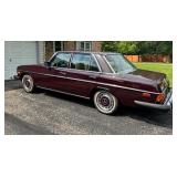Classic 1974 Mercedes-Benz 240D Classic 1974 Mercedes-Benz 240D