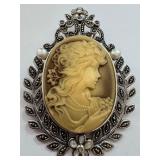 Sterling Silver Cameo Brooch Pendant with Floral Accents Sterling Silver Cameo Brooch Pendant with Floral Accents