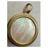 Sterling Silver Mother of Pearl Pendant Sterling Silver Mother of Pearl Pendant
