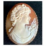 14K Gold Italian Carved Shell Cameo Brooch Pendant 14K Gold Italian Carved Shell Cameo Brooch Pendant