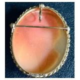 14K Gold Italian Carved Shell Cameo Brooch Pendant 14K Gold Italian Carved Shell Cameo Brooch Pendant