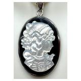 Sterling Silver Cameo Pendant Necklace with 20 Inch Chain Sterling Silver Cameo Pendant Necklace with 20 Inch Chain