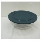 4.5 qt Pyrex Bowl with Lid