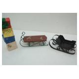 Decorative Sleighs and presents