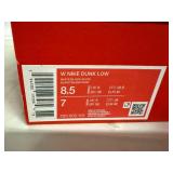 Nike Dunk Lows - Mens 7 Womens 8.5