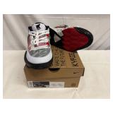 Size 6Y Kyrie 8 GO(GS) Size 6Y Kyrie 8 GO(GS)